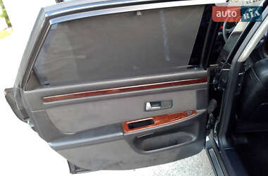 Седан Audi A8 2001 в 