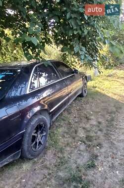 Седан Audi A8 1996 в 