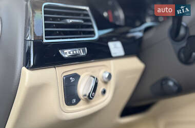Седан Audi A8 2014 в 