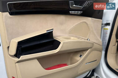 Седан Audi A8 2014 в 