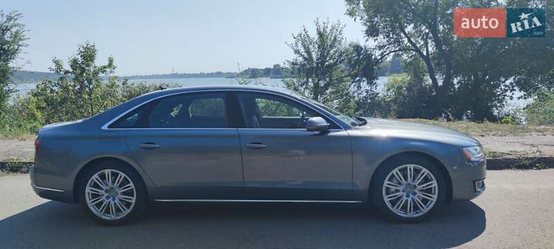 Седан Audi A8 2015 в Смеле фото 15 Седан Audi A8 2015 в Смеле