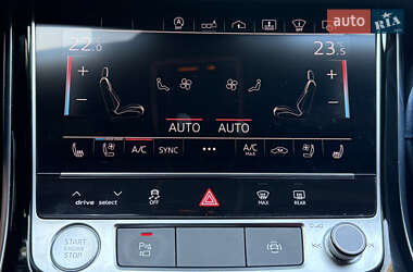 Седан Audi A8 2020 в 