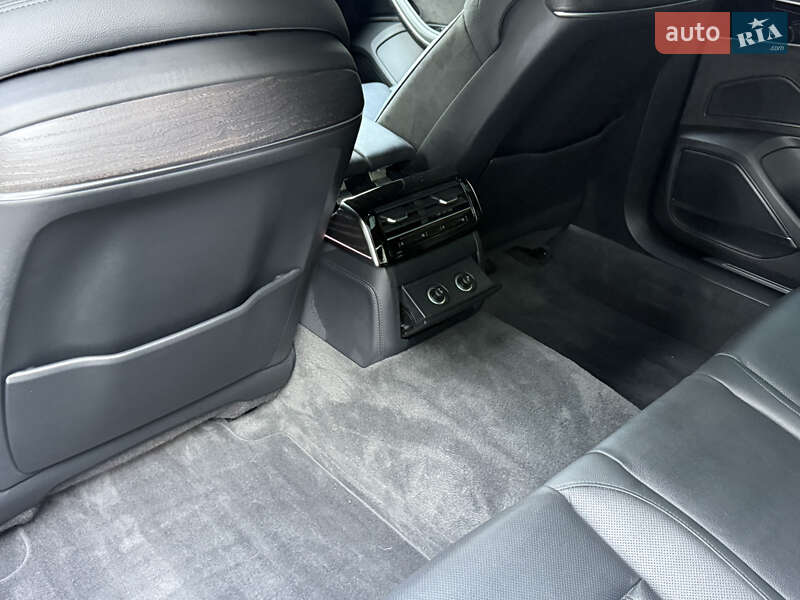 Седан Audi A8 2020 в Тернополі фото 8 Седан Audi A8 2020 в Тернополі