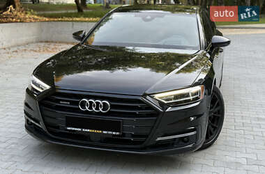 Седан Audi A8 2020 в 