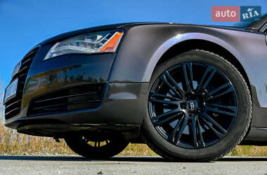 Седан Audi A8 2013 в 