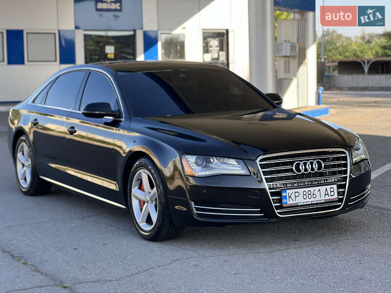 Седан Audi A8 2013 в Запоріжжі