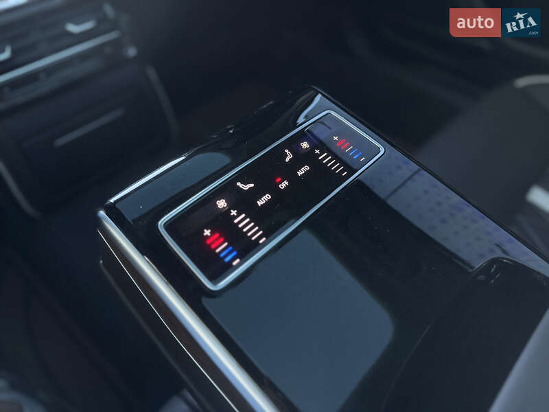 Седан Audi A8 2020 в Києві