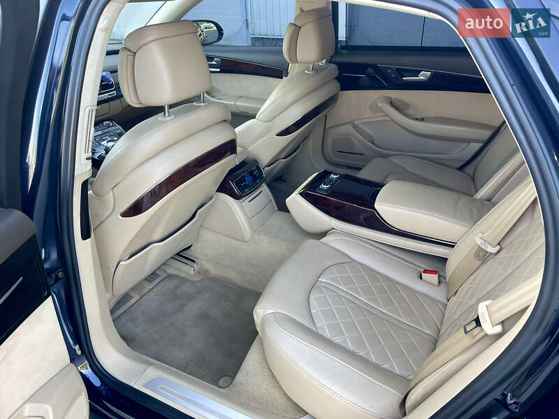 Седан Audi A8 2013 в Чернівцях фото 24 Седан Audi A8 2013 в Чернівцях