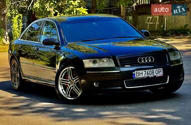 Седан Audi A8 2004 в 
