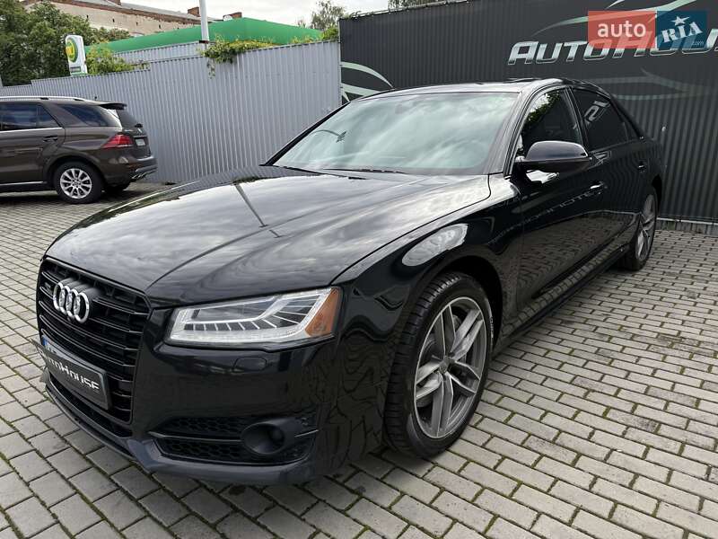 Седан Audi A8 2017 в Вінниці