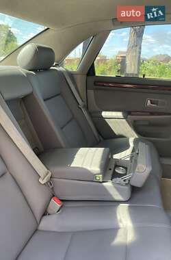 Седан Audi A8 2000 в 