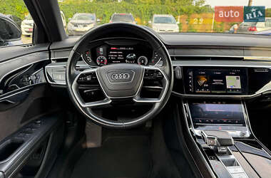 Седан Audi A8 2020 в 