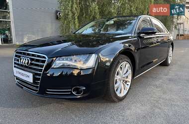 Седан Audi A8 2011 в 