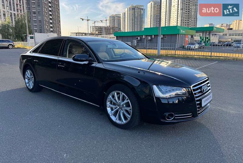 Седан Audi A8 2011 в Киеве