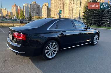 Седан Audi A8 2011 в 