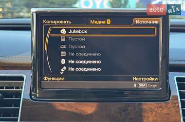 Седан Audi A8 2011 в 
