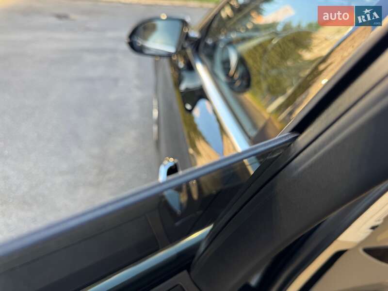 Седан Audi A8 2011 в Киеве