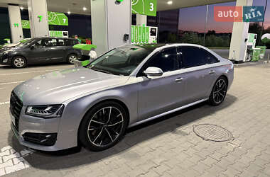 Седан Audi A8 2017 в 