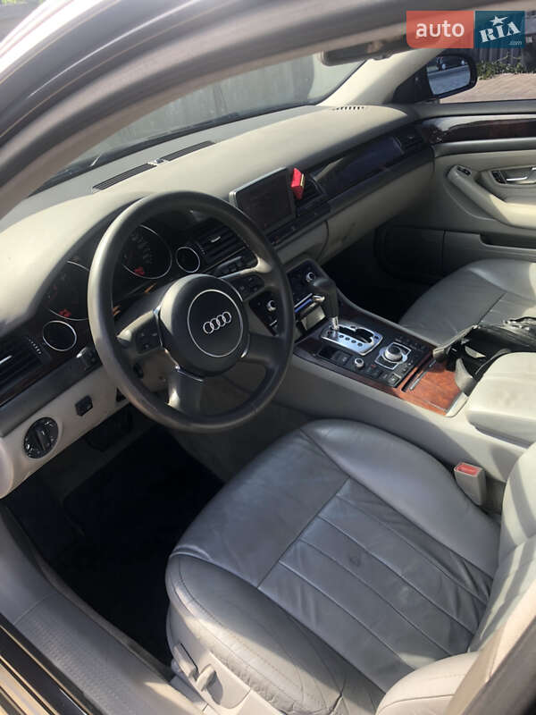 Седан Audi A8 2004 в Киеве фото 9 Седан Audi A8 2004 в Киеве