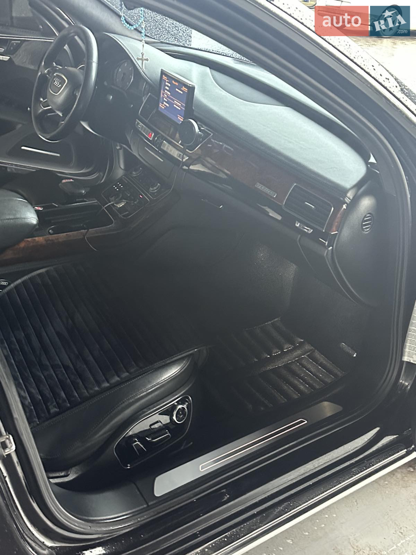 2013 Audi A8 - мініатюра 3