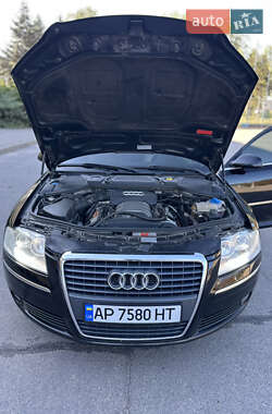 Седан Audi A8 2006 в 
