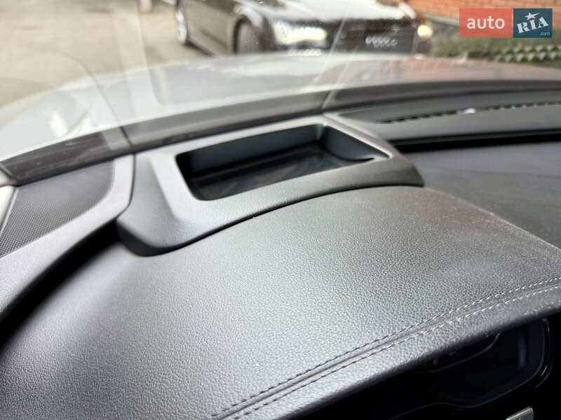 Седан Audi A8 2014 в Киеве фото 16 Седан Audi A8 2014 в Киеве