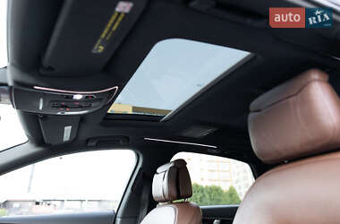 Седан Audi A8 2015 в 