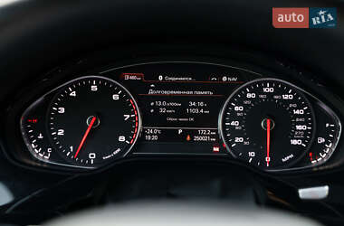 Седан Audi A8 2015 в Луцке