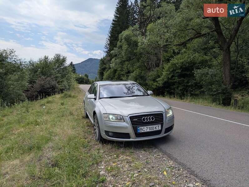 Седан Audi A8 2007 в Львове