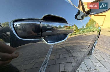 Седан Audi A8 2011 в 