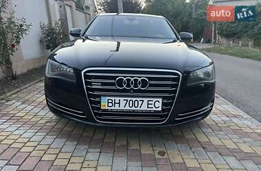 Седан Audi A8 2012 в 