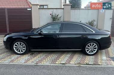 Седан Audi A8 2012 в 