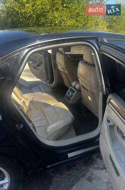 Седан Audi A8 2008 в 