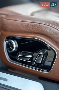 Седан Audi A8 2013 в 