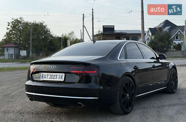 Седан Audi A8 2011 в 