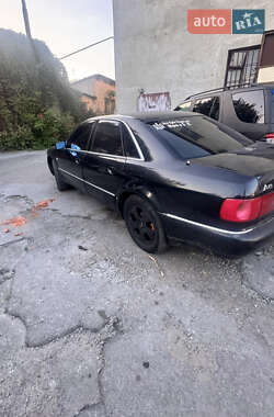 Седан Audi A8 1999 в 
