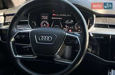Седан Audi A8 2019 в 