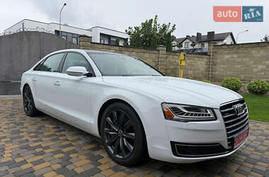 Седан Audi A8 2016 в 