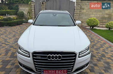 Седан Audi A8 2016 в 