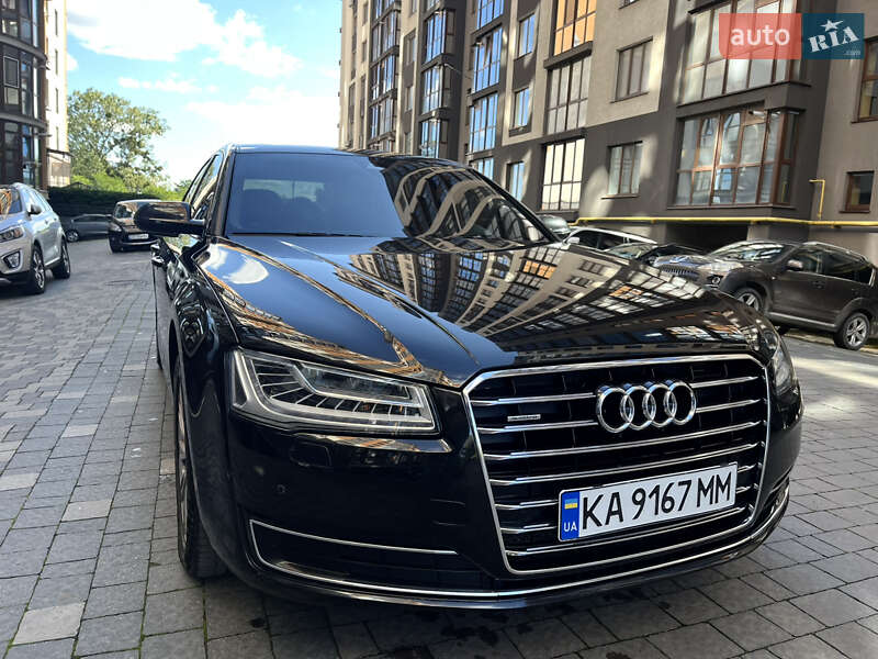Седан Audi A8 2017 в Вінниці