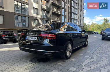 Седан Audi A8 2017 в 