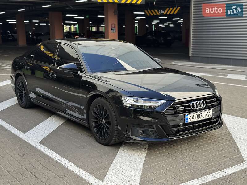 Седан Audi A8 2021 в Києві