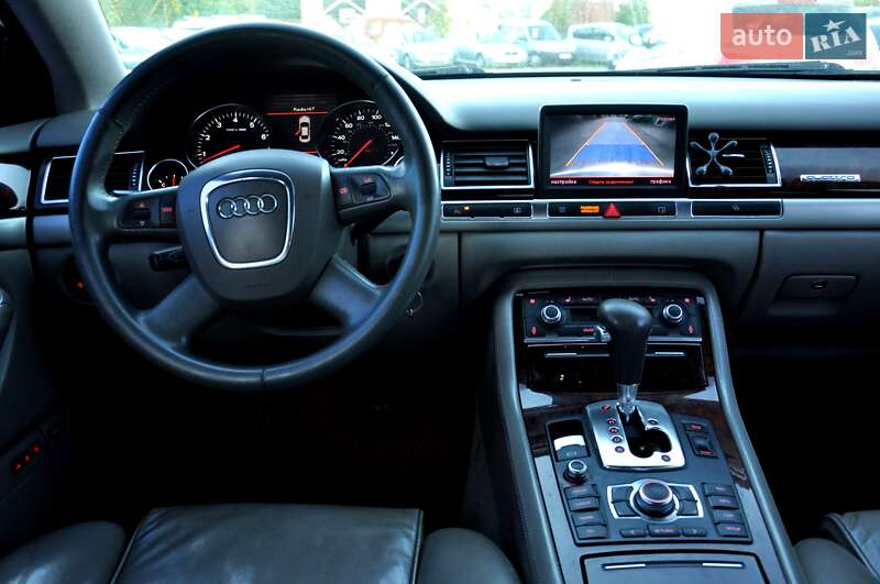 Седан Audi A8 2007 в Львове