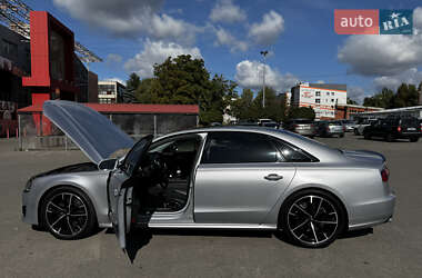 Седан Audi A8 2017 в 