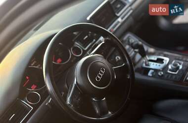 Седан Audi A8 2004 в 