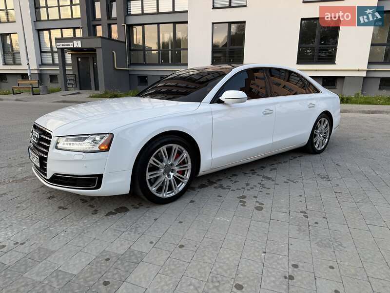 Audi A8 2015