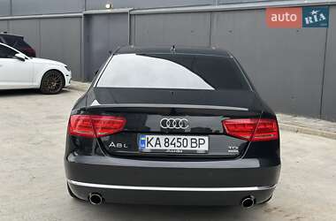 Седан Audi A8 2013 в 
