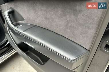 Седан Audi A8 2013 в 