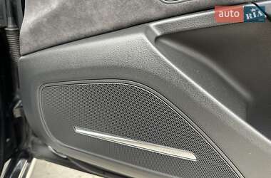 Седан Audi A8 2013 в 