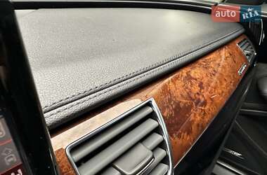 Седан Audi A8 2013 в 